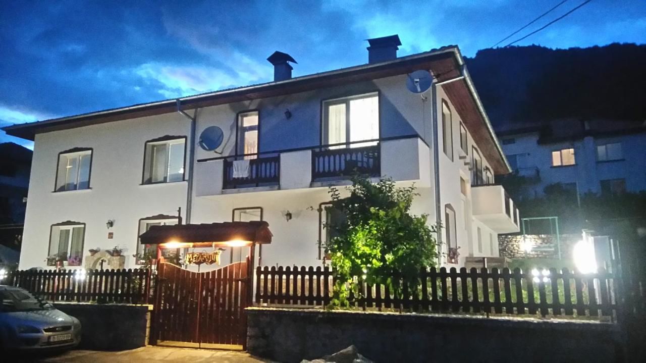 Гостевой дом Guest House Meraklii Smilyan-5